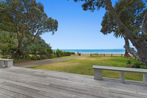 Kohi Point - Ohope Beachfront Holiday Home